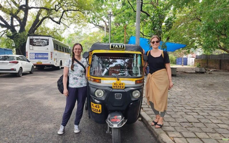 tuk-tuk-sightseeing-tour-fort-kochi20411_140258-1